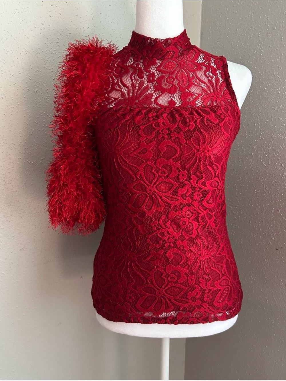Red Lace High-Neck Sleeveless Top with floral designs